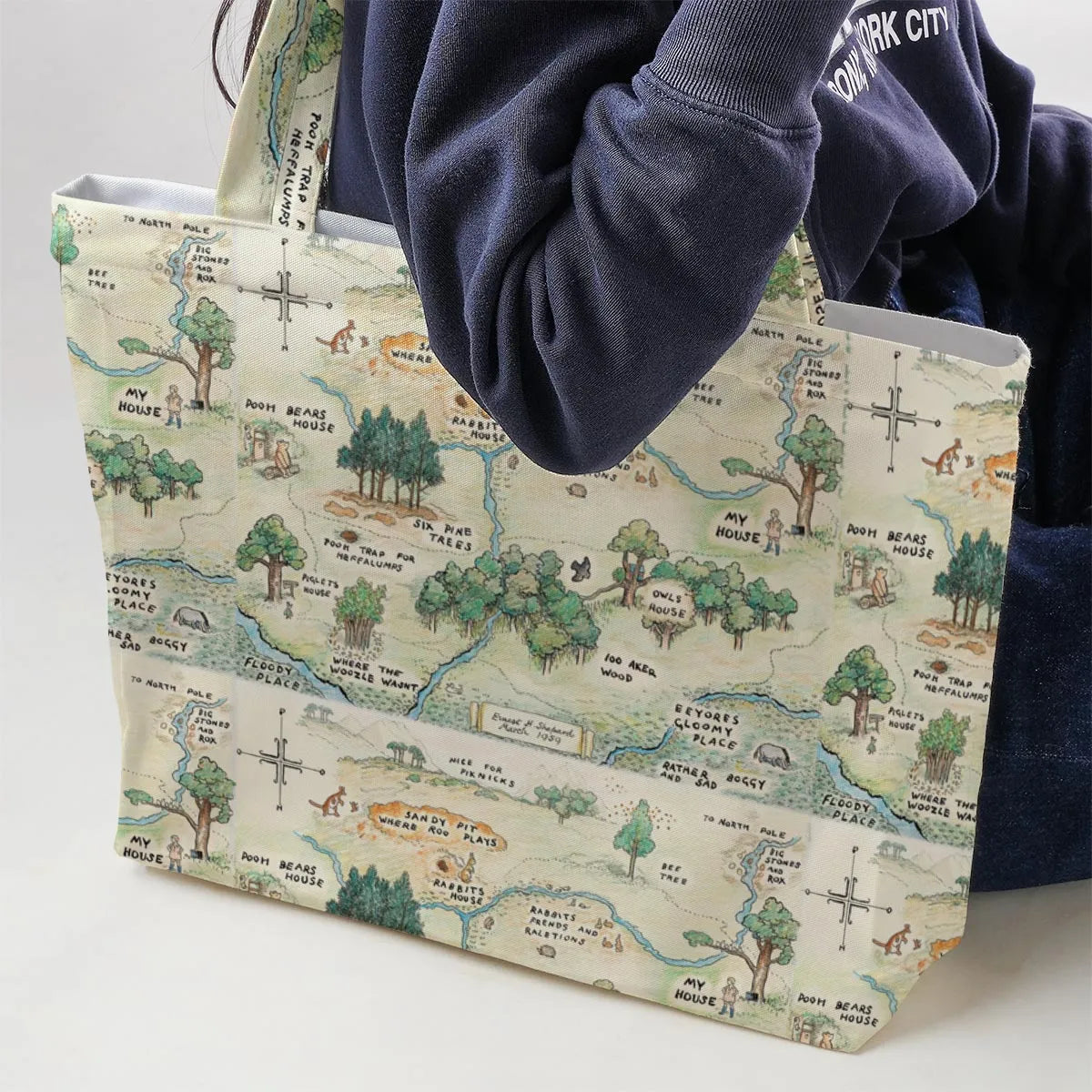 Large Tote Bag - 4X4VC9C7